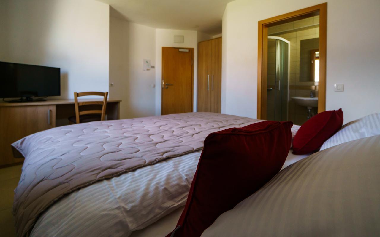 Bed & Breakfast Karun Cerklje na Gorenjskem Luaran gambar